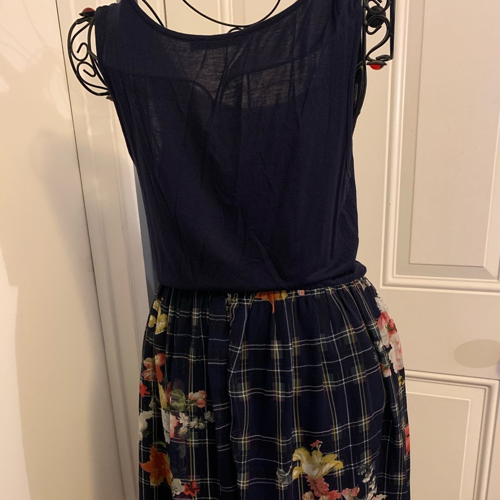 Doe & Rae Dress - Picture 3 of 4